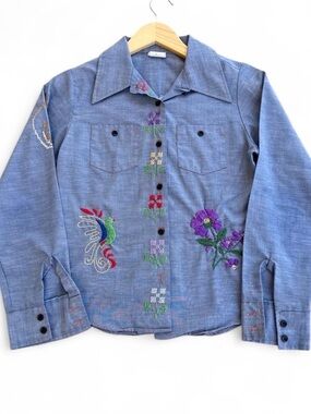 Vintage 70s Blue Chambray Floral Embroidered Western Shirt